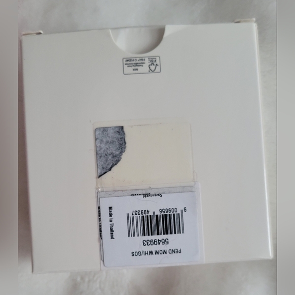 Swarovski Gold 'Mom' Necklace with Box And Pink Packaging Bag. Brand New. - Picture 6 of 7